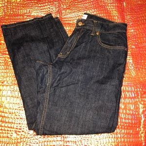 NWOT Levi’s Straight Leg in 16H